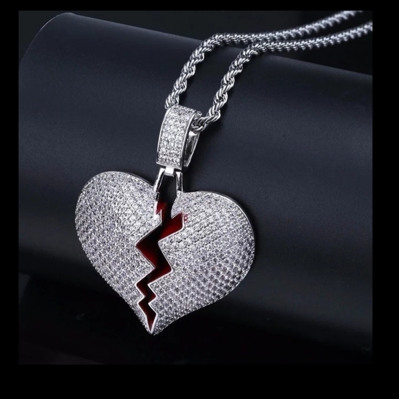 Silver Heart Broken Iced Out Pendant Necklace - Picture 1 of 11